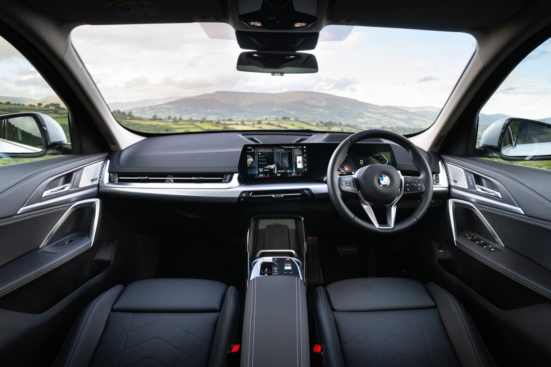 BMW X1 - Thumbnail 6