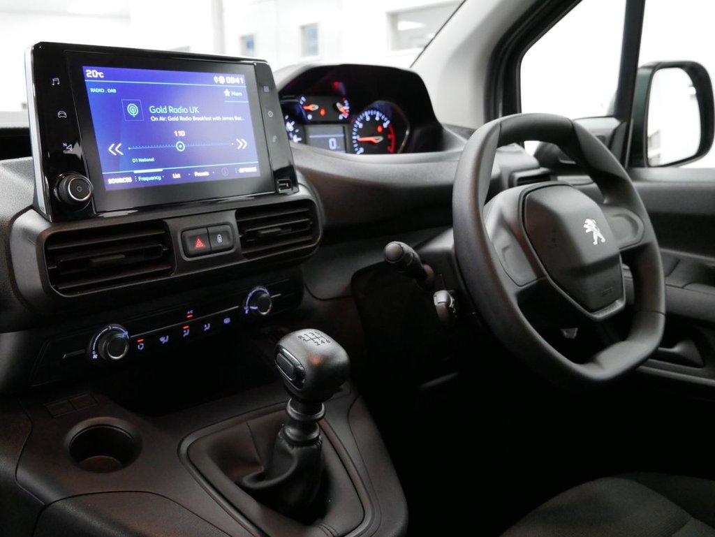 Peugeot Partner - Thumbnail 5