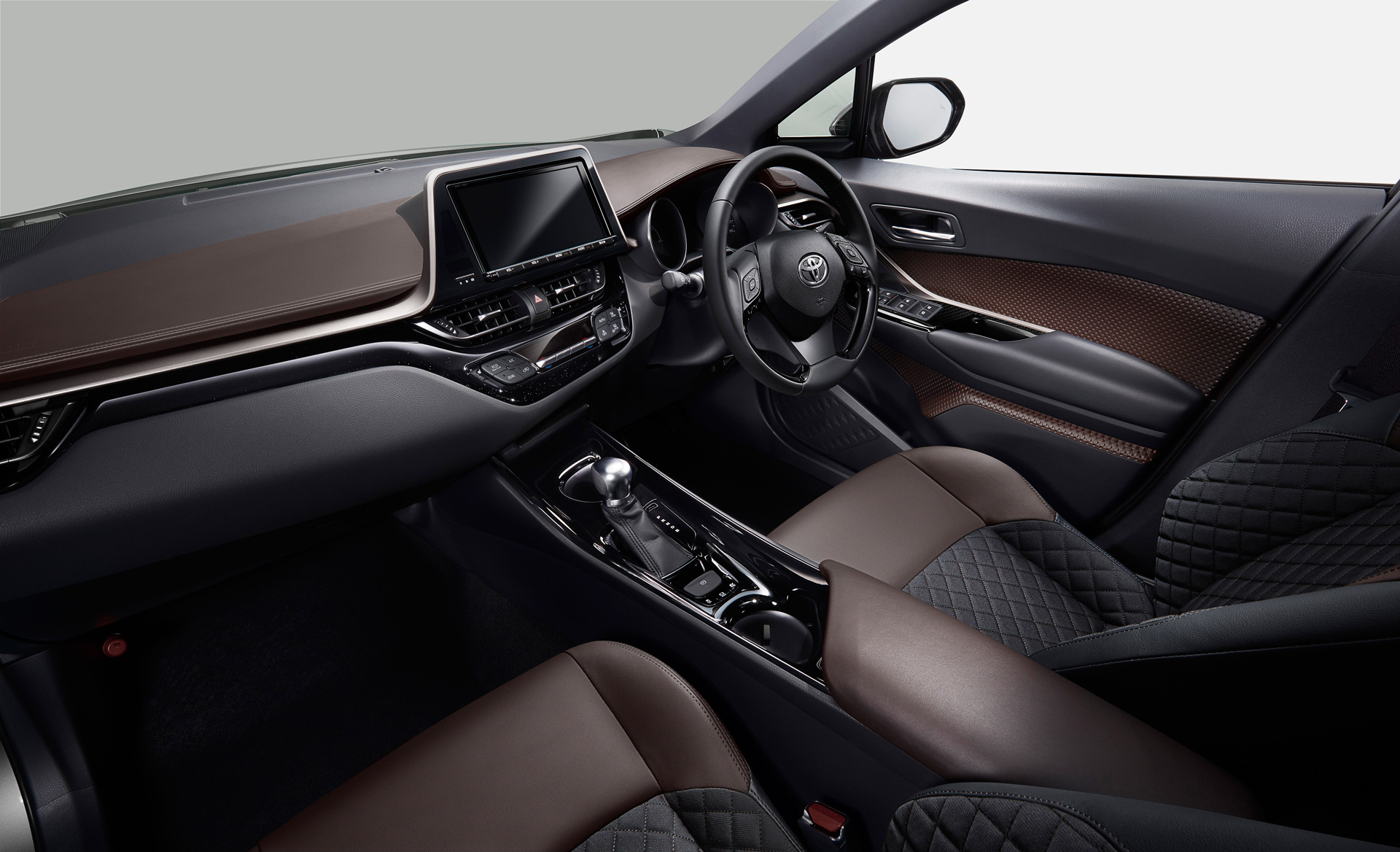 Toyota C-HR - Thumbnail 5